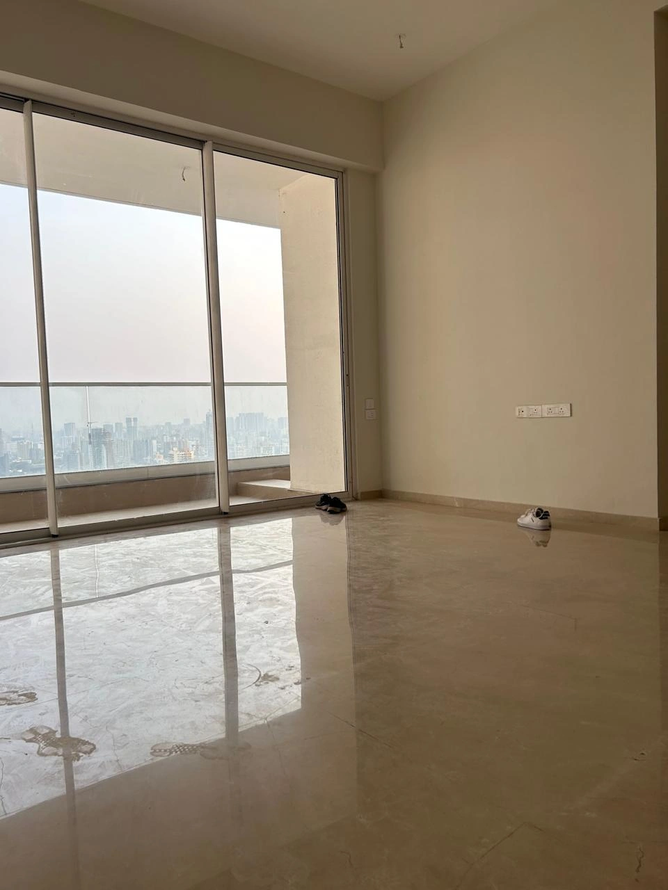 3 BHK Flat for Rent in Omkar Alta Monte, Malad East